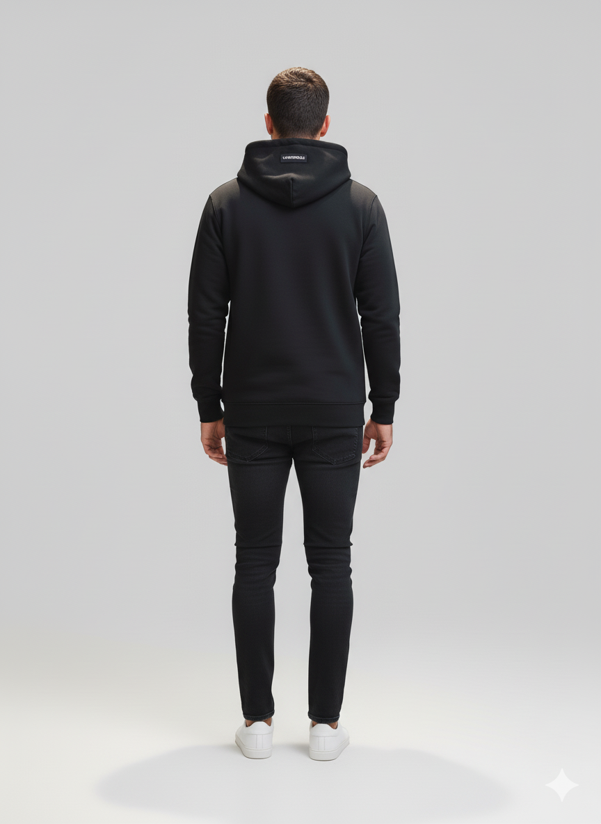 Buzo Negro “UK Edition” – Estilo Urbano con Toque Moderno
