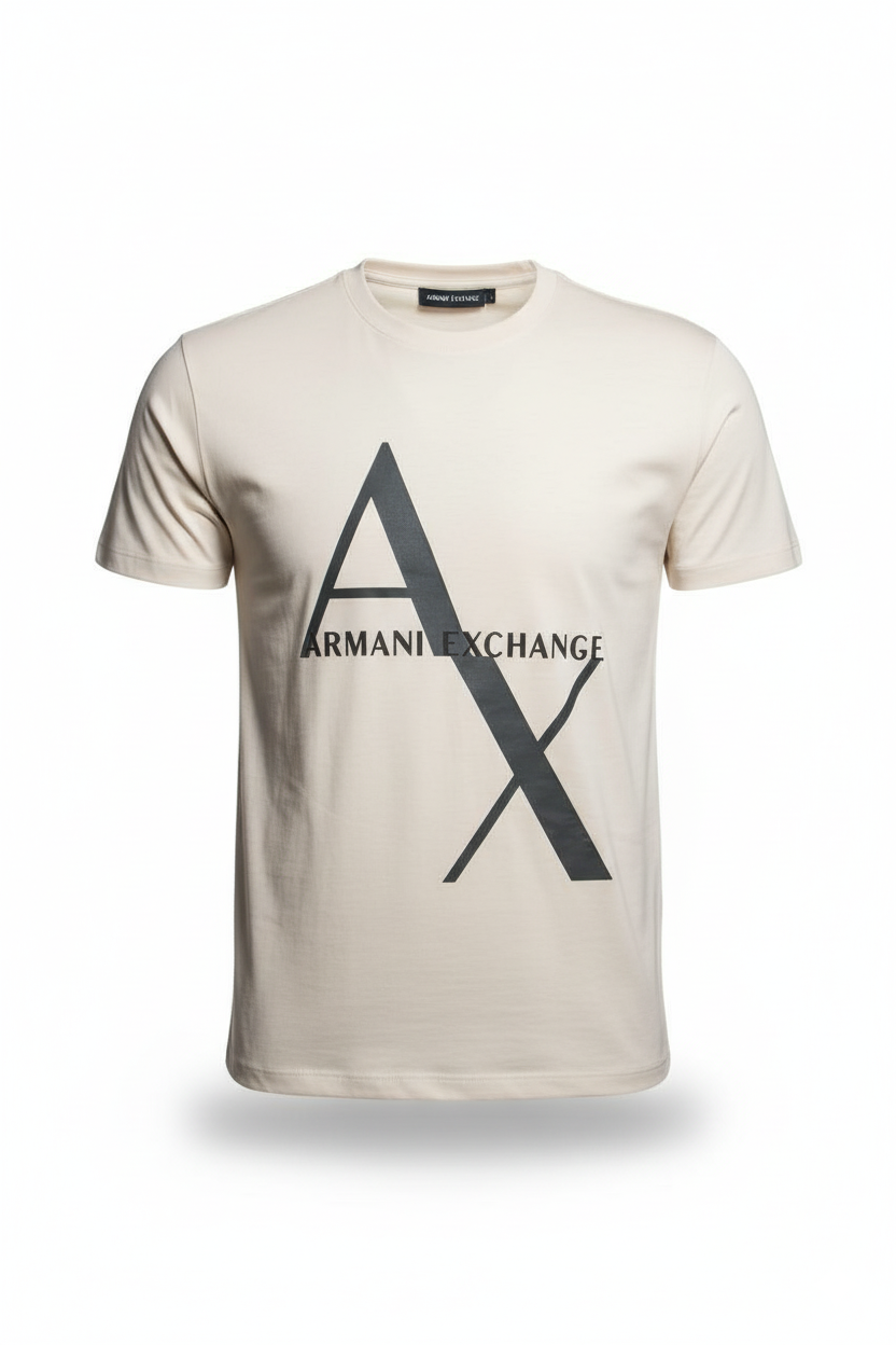 Camiseta crema con diseño gráfico frontal