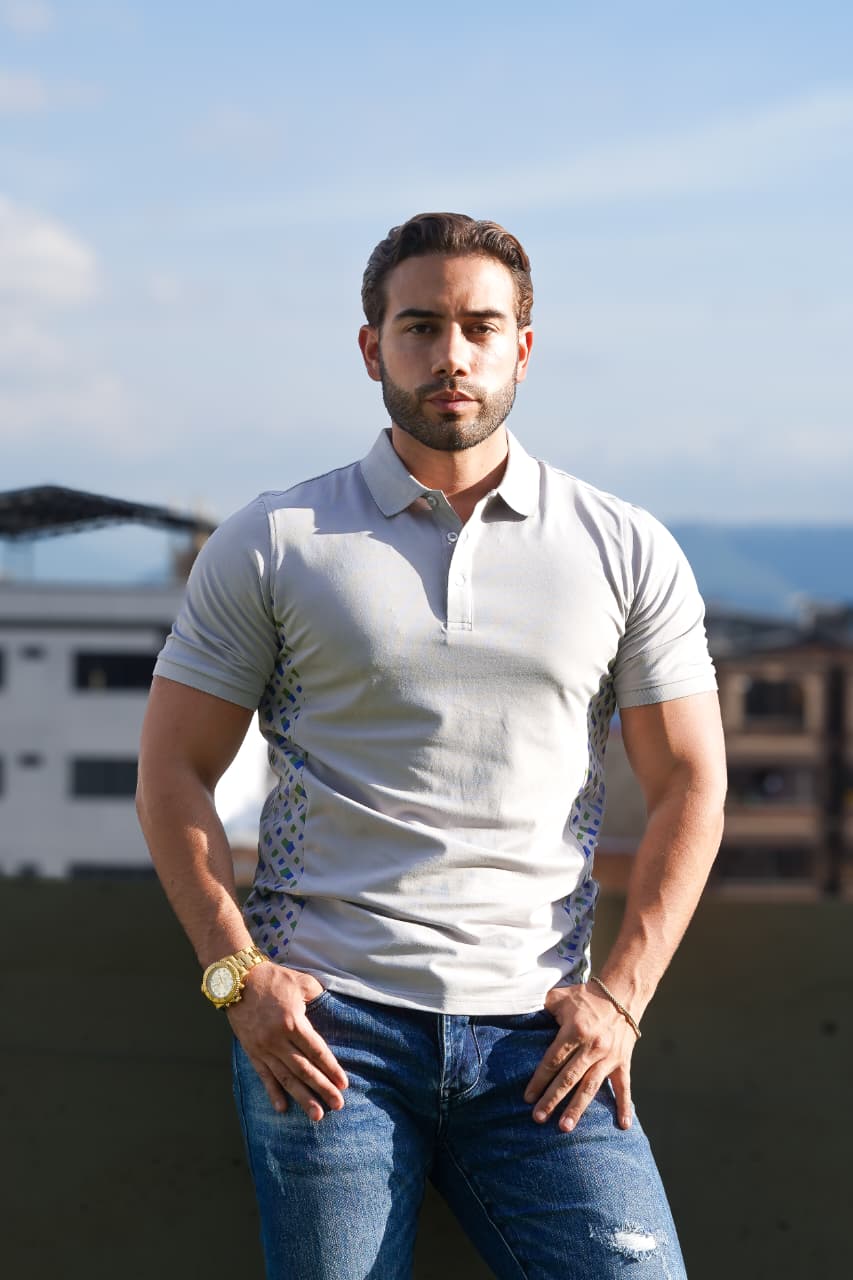 Polo masculino en tela piqué premium