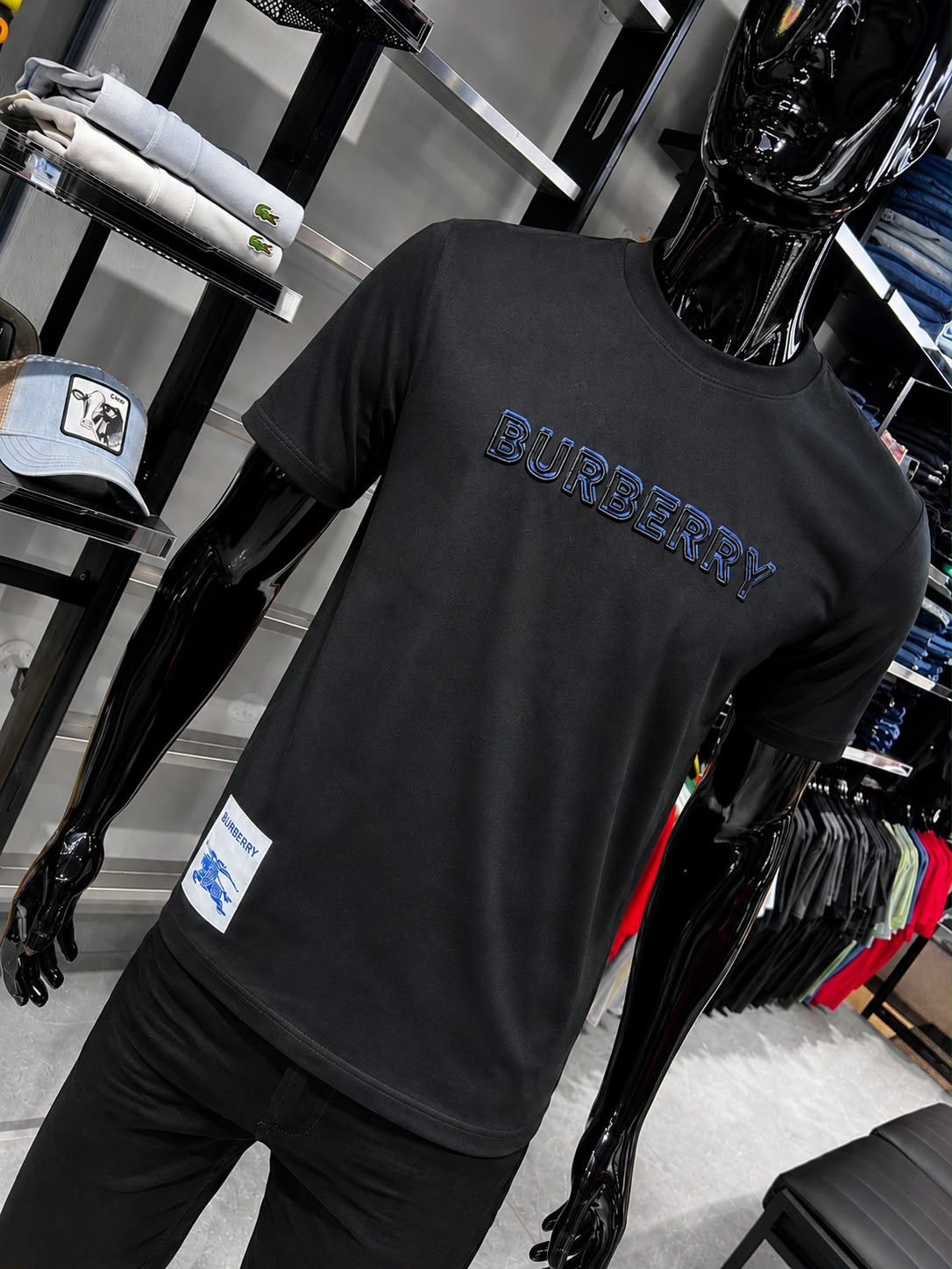 Camiseta BURBERRY negra