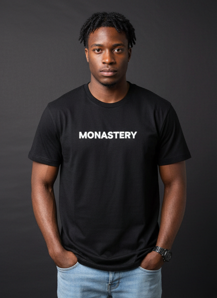 CAMISETA NEGRA CON DISEÑO EN ESPALDA Y PECHO