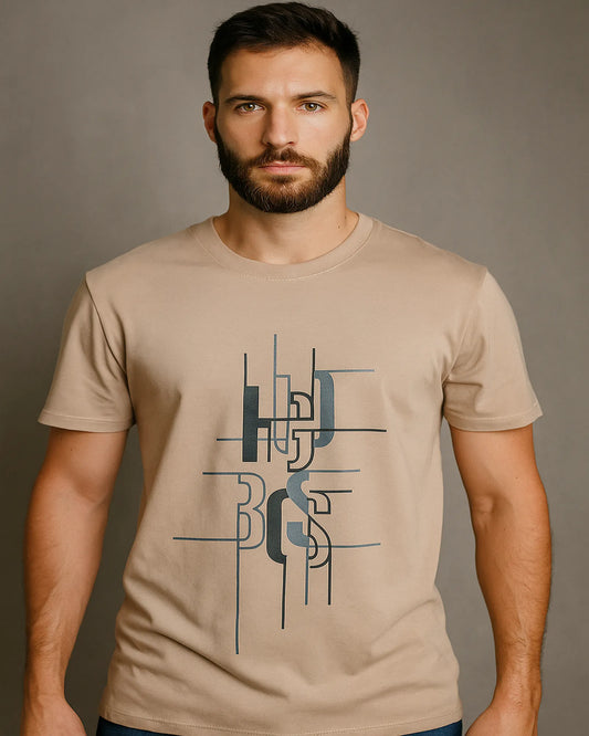 CAMISETA HUGO BOSS BEIGE CON DISEÑO GEOMÉTRICO